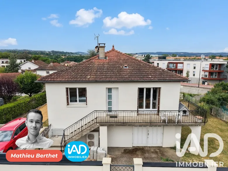 Maison 7 pièces 138 m² · à Andrézieux-Bouthéon · 138 m² · 318 000 €