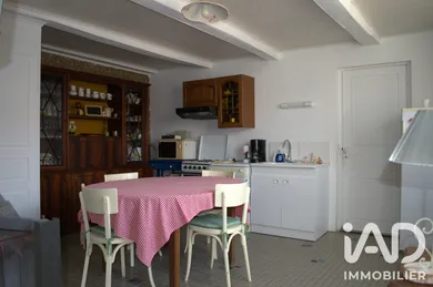 Maison de campagne à Chauffourt (52140)
