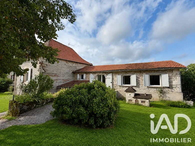 Maison 7 pièces 158 m² · à Gréalou · 158 m² · 247 000 €