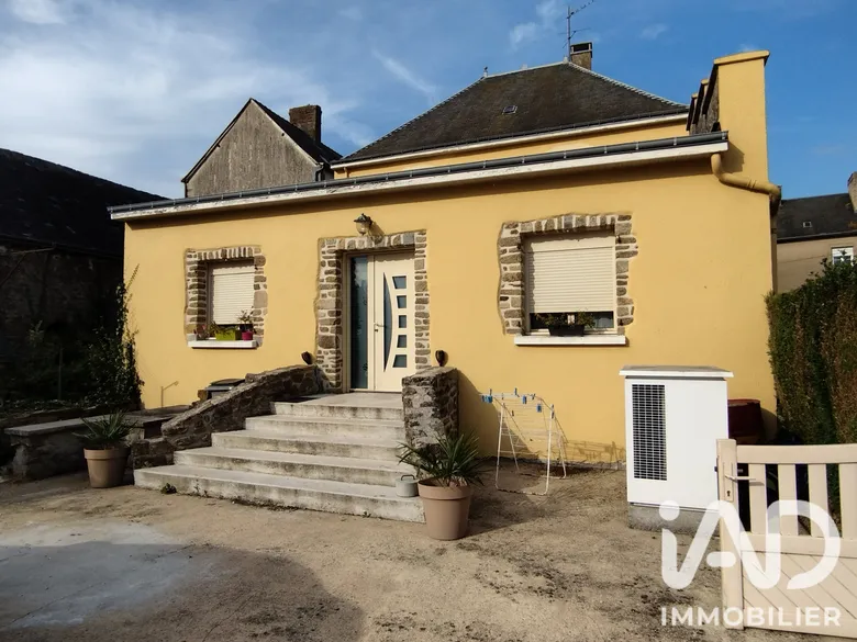 Maison 7 pièces 152 m² · à Bais · 152 m² · 165 000 €