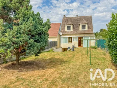 Traditional house in Saint-Jean-les-Deux-Jumeaux (77660)