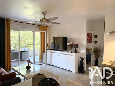 Appartement à Fréjus (83600)