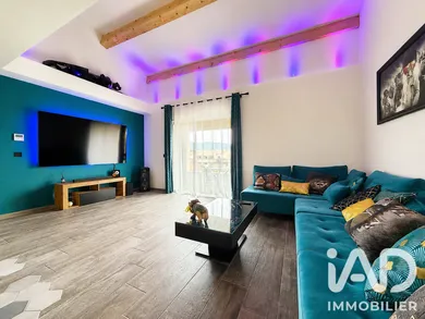 Apartment in Le Beausset (83330)