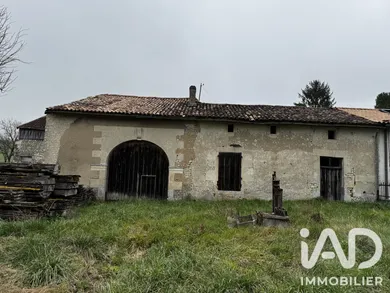 Grange à Pommiers-Moulons (17130)