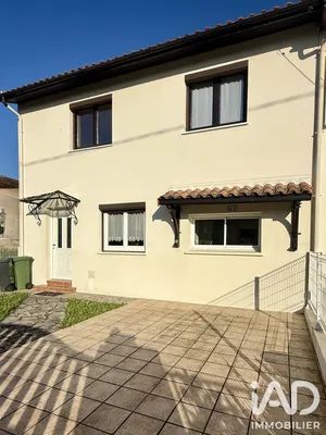 Maison à Bordeaux (33100)