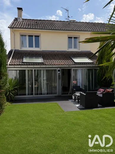Maison à Aÿ (51160)