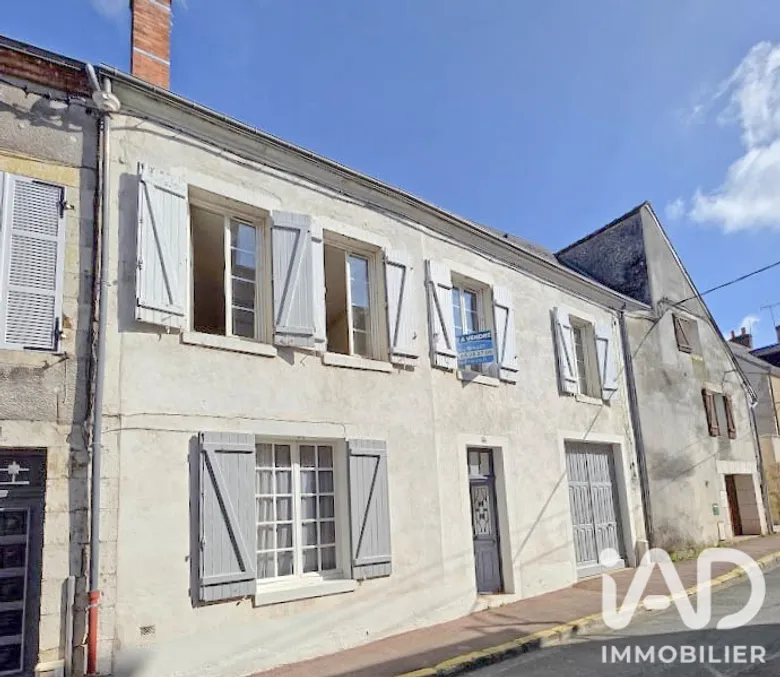 Maison 7 pièces 147 m² · à Gien · 147 m² · 157 000 €