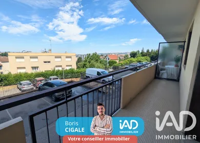 Apartment in Saint-Étienne (42100)