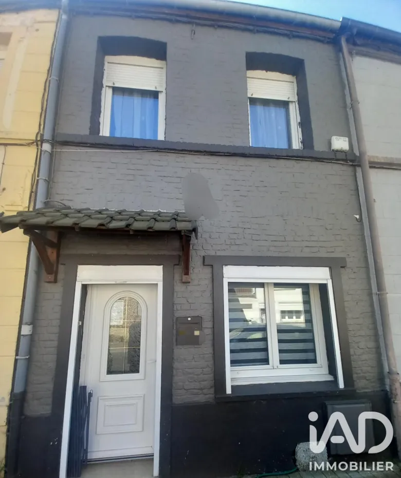 Maison 5 pièces 108 m² · à Vieux-Condé · 108 m² · 88 000 €