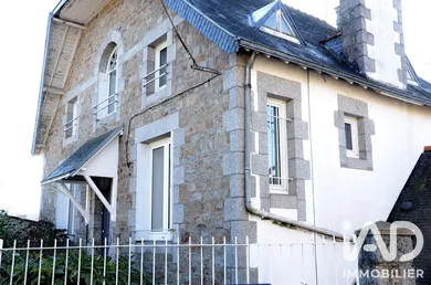Maison à Ploumagoar (22970)