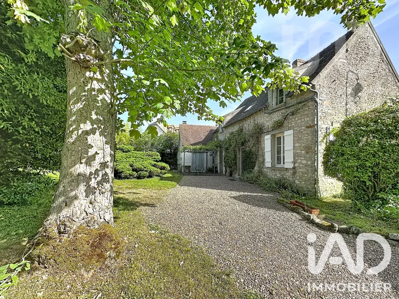 Maison 9 pièces 167 m² · à Rubelles · 167 m² · 390 000 €