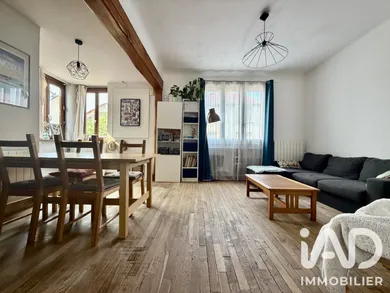 Maison traditionnelle à Arpajon (91290)