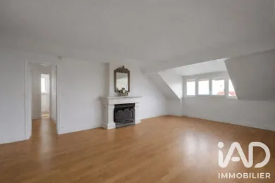 Duplex à Suresnes (92150)