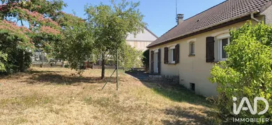 Maison traditionnelle à Saint-Hilaire-les-Andrésis (45320)