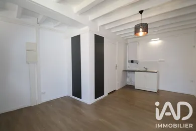 Maison de village à Bellegarde (45270)