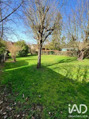 Building plot in Fontenay-Trésigny (77610)
