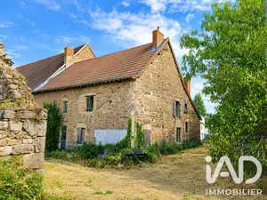 Ferme à La Clayette (71800)