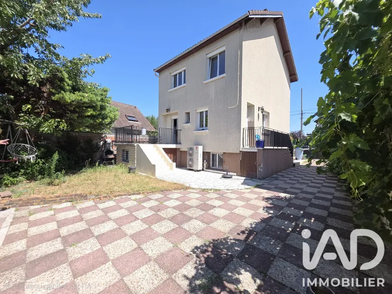 Maison 6 pièces 160 m² · à Bondy · 160 m² · 415 000 €