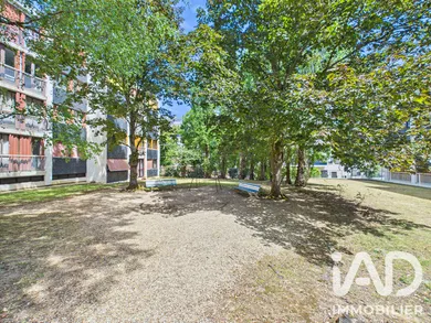 Appartement à Avon (77210)