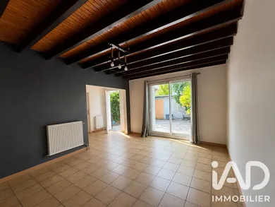 Maison traditionnelle à Meaux (77100)
