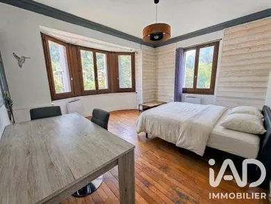 Appartement à Cluses (74300)