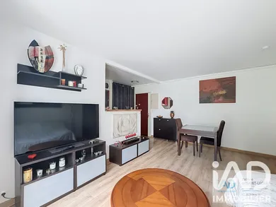 Apartment in Viry-Châtillon (91170)