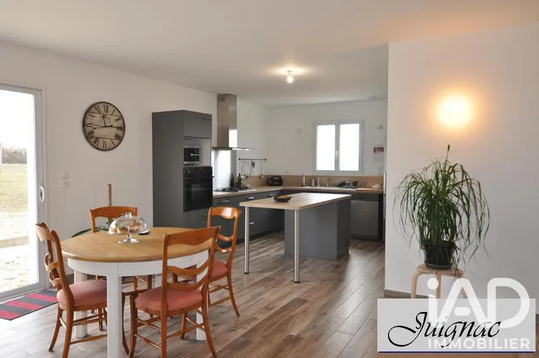 Maison 5 pièces 96 m² · à Juignac · 96 m² · 195 000 €