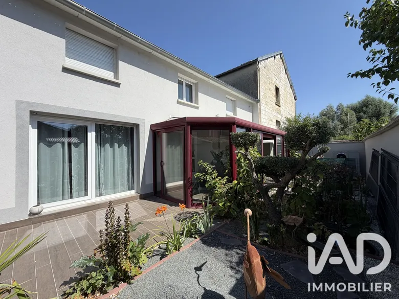 Maison 6 pièces 175 m² · à Châlons-en-Champagne · 175,1 m² · 300 000 €