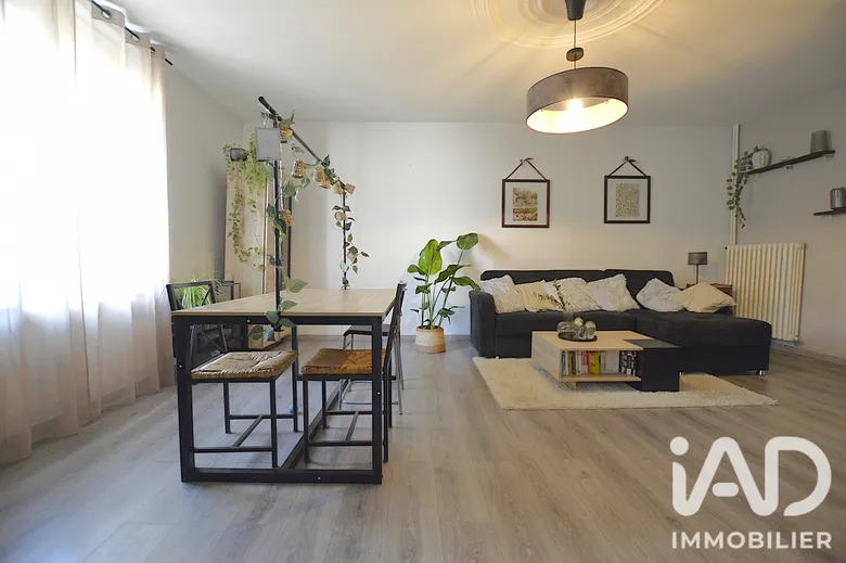 Appartement 4 pièces 95 m² · à Jœuf · 95 m² · 97 000 €