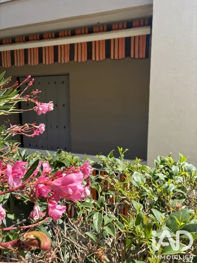Apartment in Saint-Raphaël (83700)