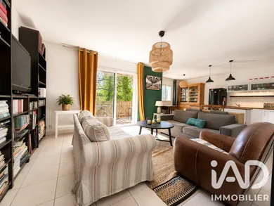 Duplex in Lanton (33138)