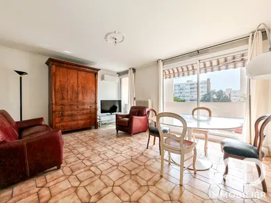 Appartement à Vénissieux (69200)