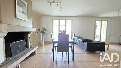 House in Mézy-sur-Seine (78250)