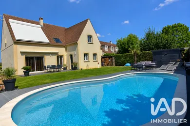 Maison d'architecte à Gressy (77410)