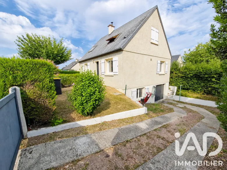 Maison 6 pièces 98 m² · à Fontenay-le-Pesnel · 98 m² · 219 000 €