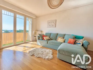 Apartment in Vannes (56000)
