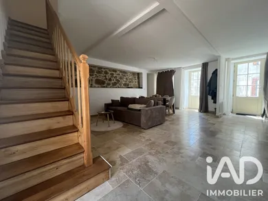Maison à Pouzauges (85700)