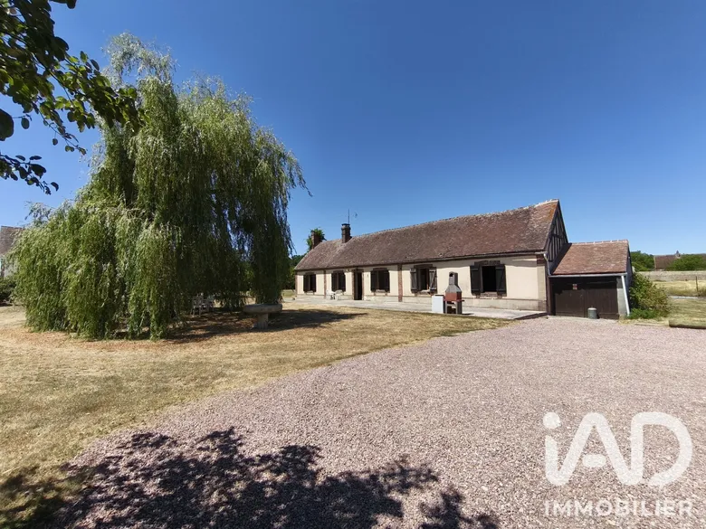 Maison 6 pièces 139 m² · à Bâlines · 139 m² · 184 000 €