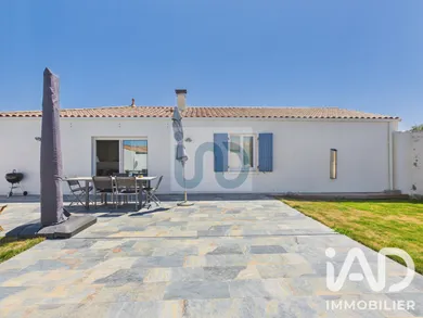 Traditional house in Charron (17230)