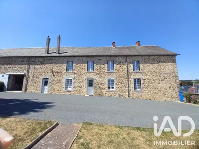 Maison de village à Averton (53700)