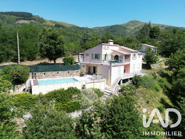 Maison 6 pièces 146 m² · à Saint-Étienne-de-Boulogne · 146 m² · 335 000 €