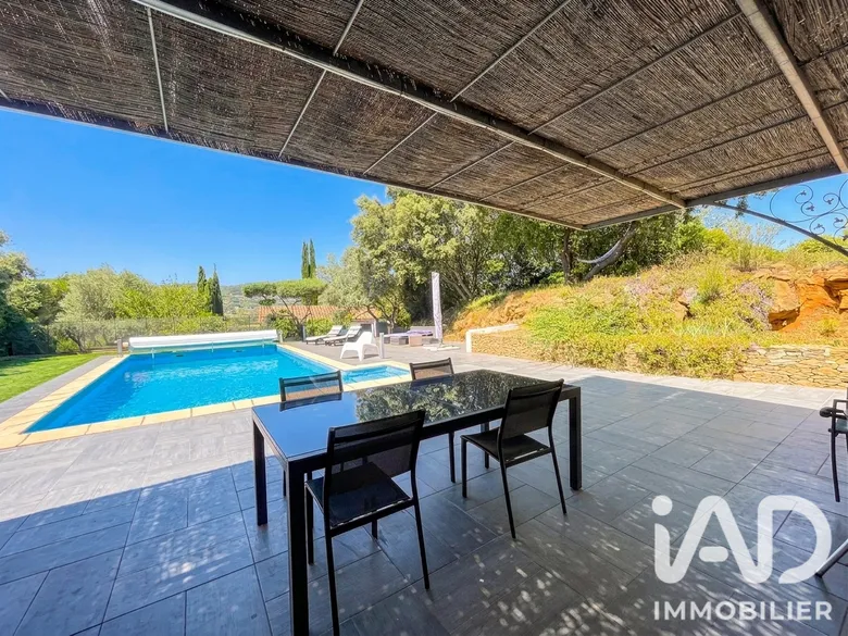 Maison 5 pièces 130 m² · à Le Beausset · 130 m² · 698 000 €
