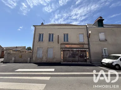 Immeuble à Vignoux-sur-Barangeon (18500)