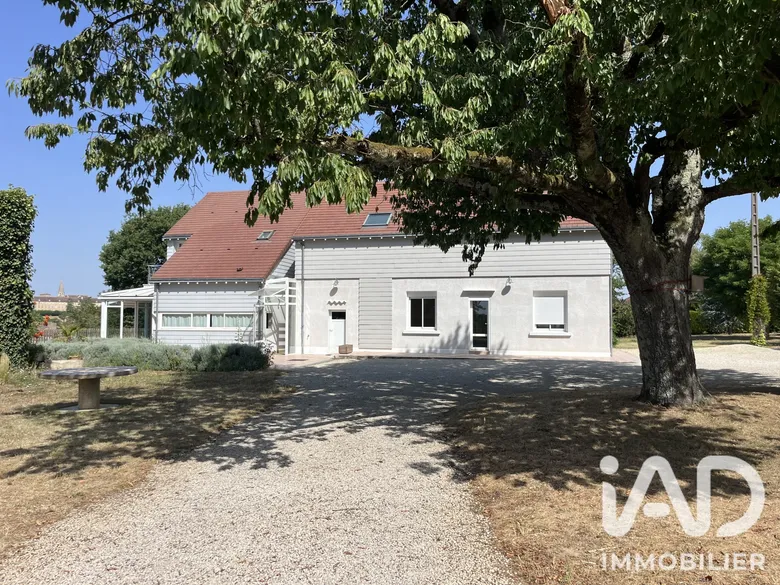 Maison 9 pièces 276 m² · à Montmorillon · 276 m² · 339 000 €