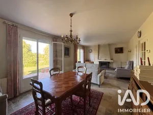Maison de village à Camon (80450)