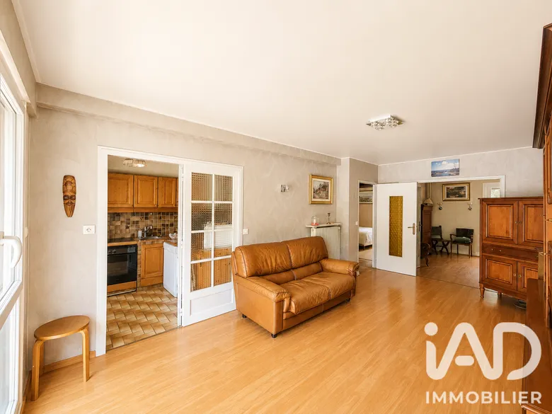Appartement 3 pièces 53 m² · à Thiais · 53,4 m² · 174 000 €