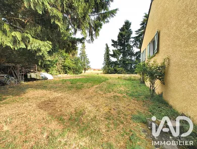 House in Saint-Laure (63350)