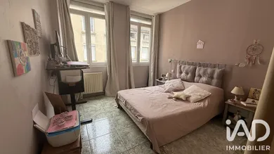 Appartement à Saint-Étienne (42000)