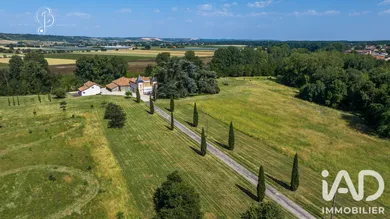 Château à Labastide-Saint-Pierre (82370)