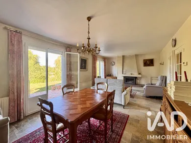 Maison de village à Camon (80450)